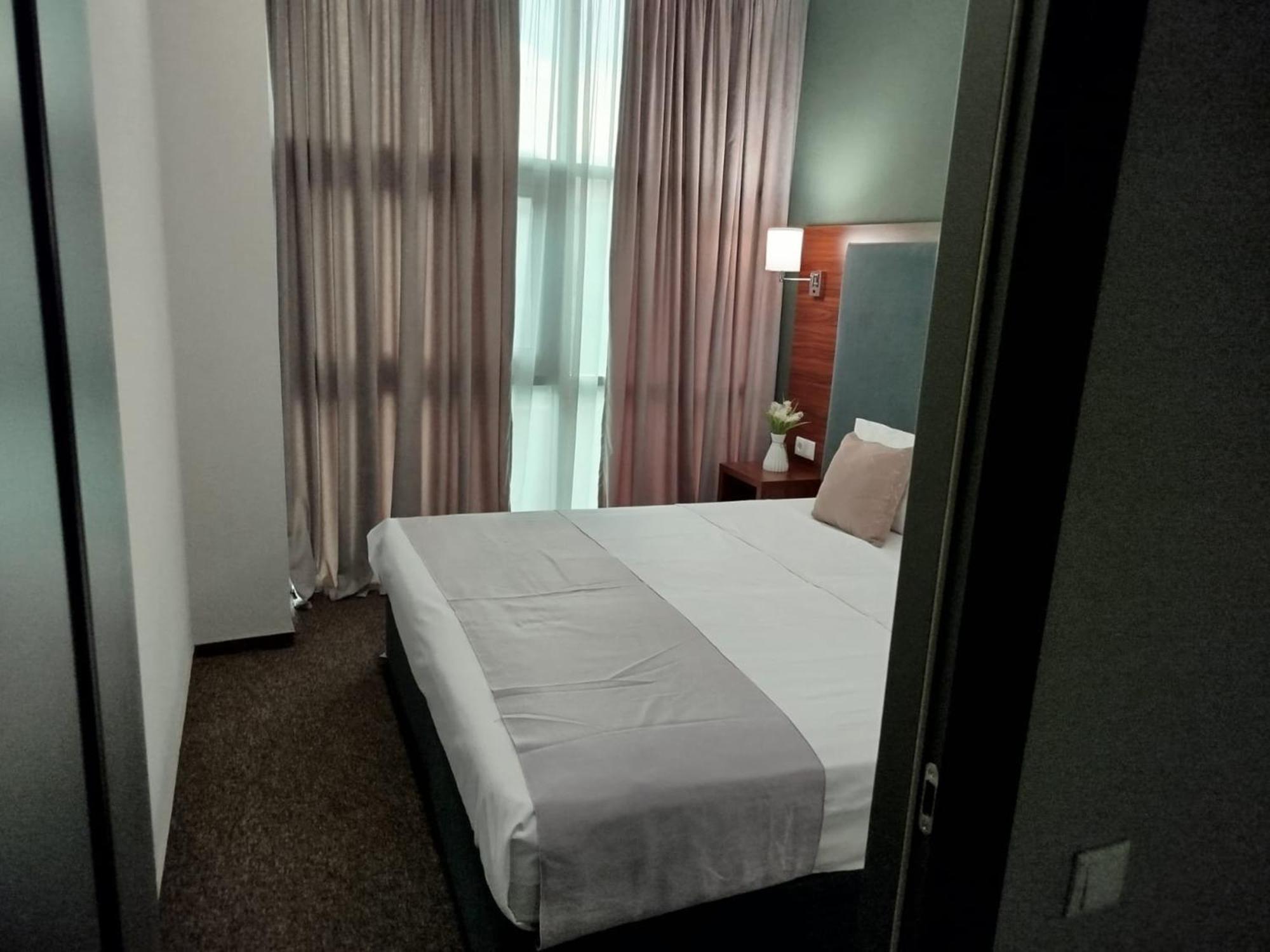Green Tower Hotel Tbilisi Eksteriør bilde