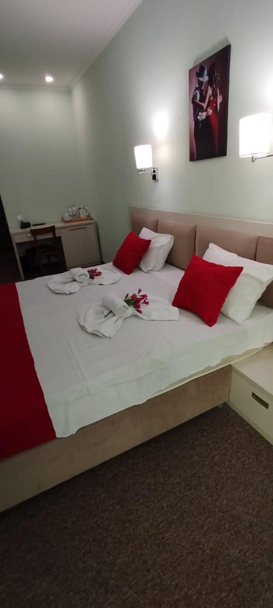 Green Tower Hotel Tbilisi Eksteriør bilde